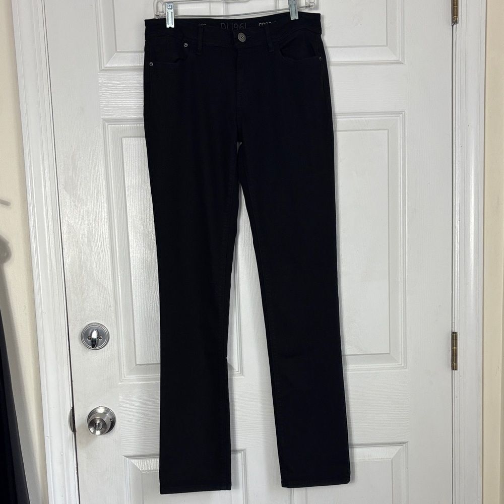 DL1961 Black Coco Curvy Straight Leg Jeans Size 29 4 Way Stretch Tencel Blend